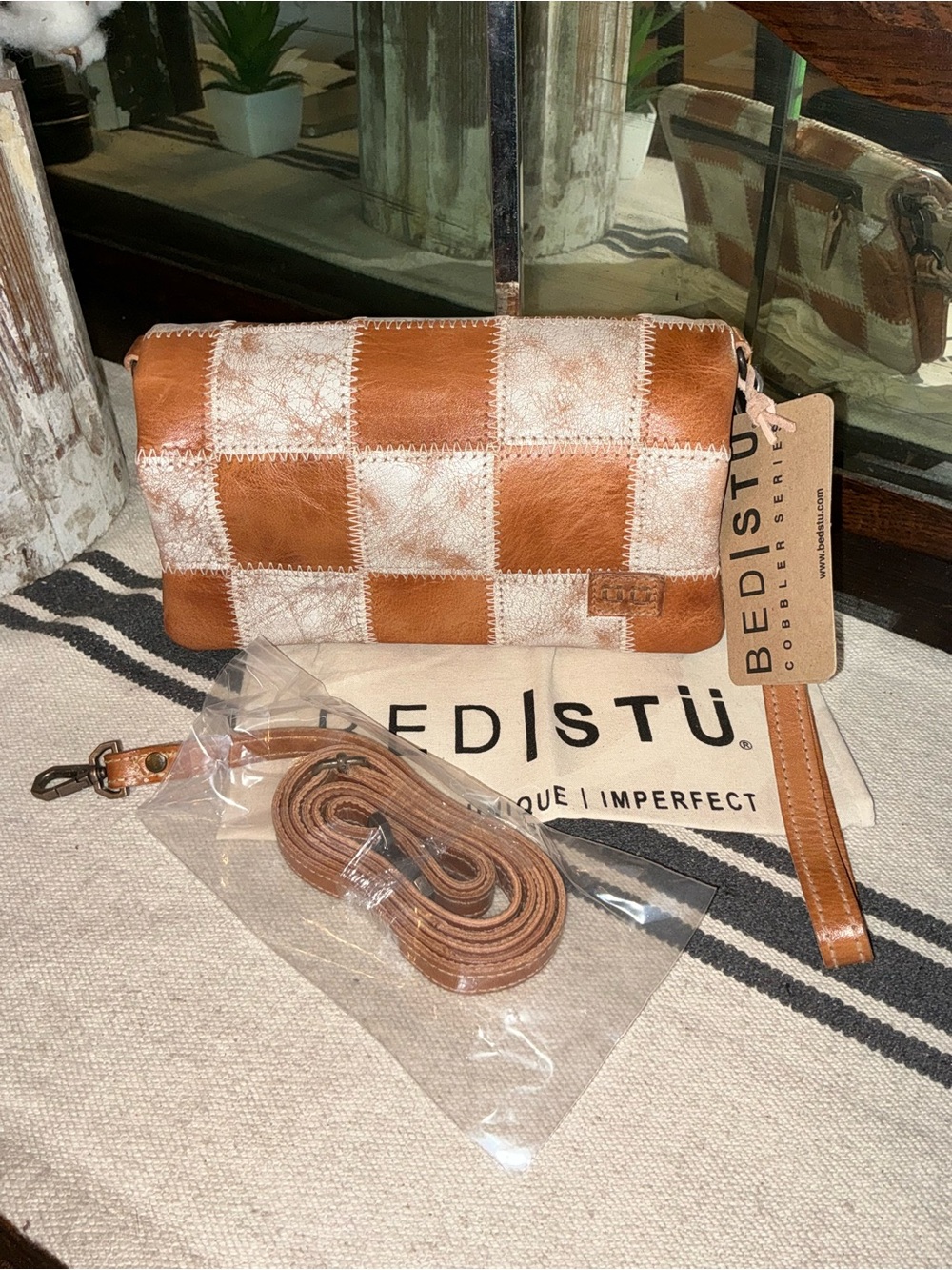 NWT Bed Stu Cadence PW Wallet Wristlet Crossbody Bag Tan Nectar Lux MSRP $198